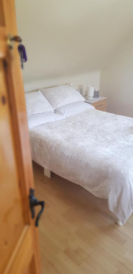 The Madden Guest House Gilford Bagian luar foto